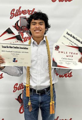SHS students recognized at athletics awards banquet