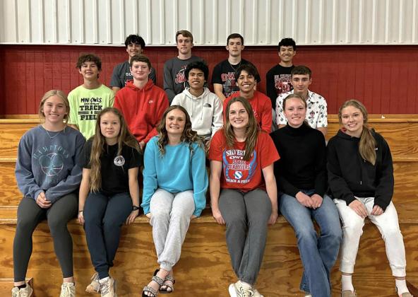 REGIONAL TRACK QUALIFIERS Silverton qualified 17 athletes for Regional Track. Last week the boys and girls each won the Area track meet, marking a back-to-back win. The previous week, each team won their District track meet. | COURTESY PHOTO