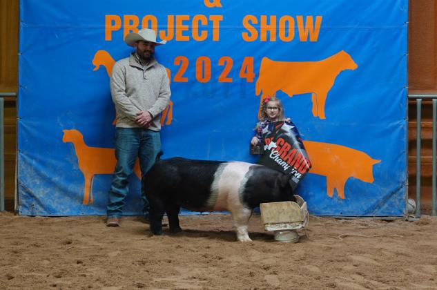 SWINE GRAND CHAMPION EMMA KERMICK