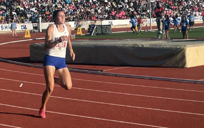 LEFT SILVER MEDALIST In the Girls 400m run, Valley senior Trinity Schlueter finished in 2nd place with a time of 1:00:34 to take the silver. | COURTESY PHOTO