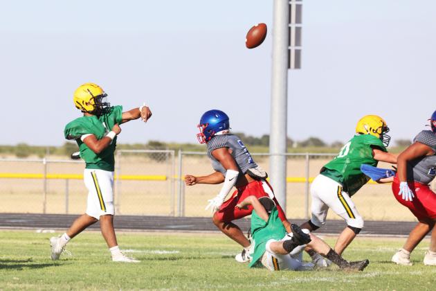 The Guthrie Jaguars faced Knox City in their first scrimmage of the new football season. | SHERI BATY PHOTOS