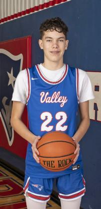KANYON TAYLOR NEWCOMER OF THE YEAR