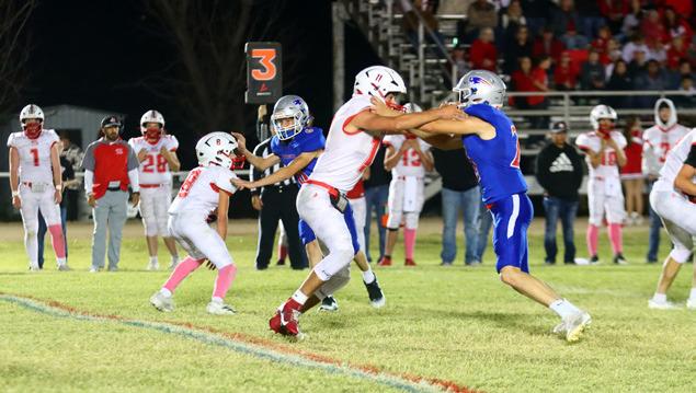 Battle of Briscoe County: Patriots top Owls for 46 wins in a row