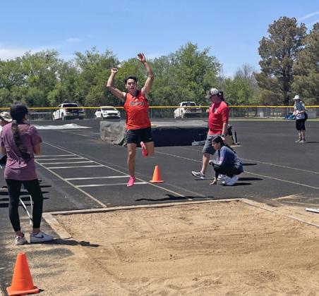 Paducah boys finish 3rd in District track meet