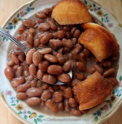 LIBRARY LUNCH The Motley County Library will host their annual beans and cornbread lunch Friday, Aug. 28. | COURTESY PHOTO