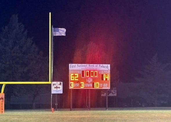 PADUCAH WINS The Paducah Dragons won their season opener with a 62–14 victory over the Guthrie Jaguars. | COURTESY PHOTO