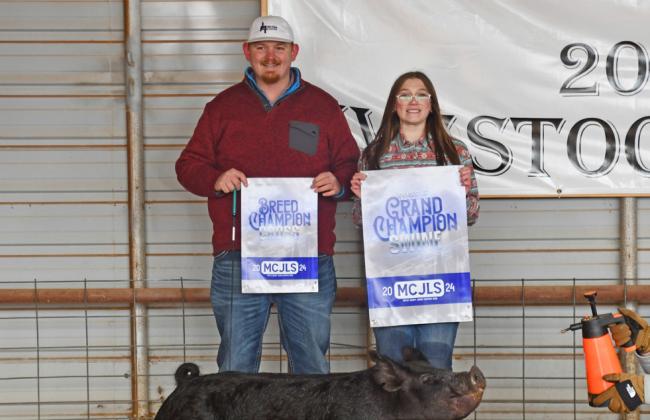 RESERVE GRAND CHAMPION SWINE JOLEIGH.