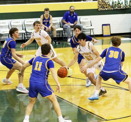 GUTHRIE BASKETBALL Guthrie basketball faced some of their toughest district opponents last week. The Lady Jags lost to Spur 56-26 and fell to the #2-in-the-state Valley Lady Patriots 54-32. The Jaguars boys varsity team defeated Spur 58-40, but lost to #15-in-the-state Valley 53-32. | DANA CONRAD PHOTOS