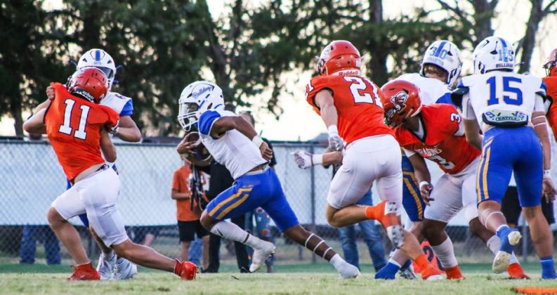 PADUCAH FALLS The Paducah Dragons took a tough loss to the Spur Bulldogs 67-56 in Friday night’s Paducah Homecoming game. | COURTESY PHOTO