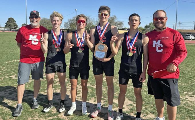 Motley County track stars advance