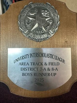 Motley County track stars advance