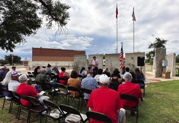 REMEMBRANCE OF LONG AGO—AND LAST WEEK In Roaring Springs July 1, neighbors gathered at the community’s memorial to share thanks for those who fought for the nation’s freedom. Bob Kilmer also remembered Motley County’s recent tornado victims and voiced appreciation for volunteers who came together to support Matador, even including strangers who had no ties to the town. MORE PHOTOS, PAGE 10 | ELLA JENKINS