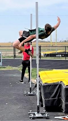 Guthrie advances to Regional track meet in 11 events