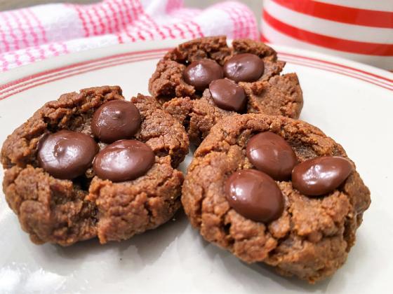 DATE NIGHT This recipe using the concept of creating a cookie with only two ingredients sounds impossible, but by using nut butters, we add flavor, and all the fat needed in a cookie recipe, eliminating butter or shortening. | Angelina LaRue photo