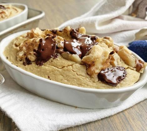 WHIP UP IN NO TIME using a smoothie-type blender like a Bullet or Ninja to produce the oatmeal batter for this recipe.. | ANGELA LA RUE PHOTO