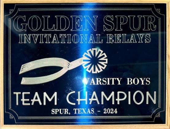 Silverton boys win Golden Spur Relays