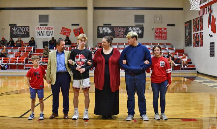 SPOTLIGHT ON MOTLEY BB SENIOR NIGHT