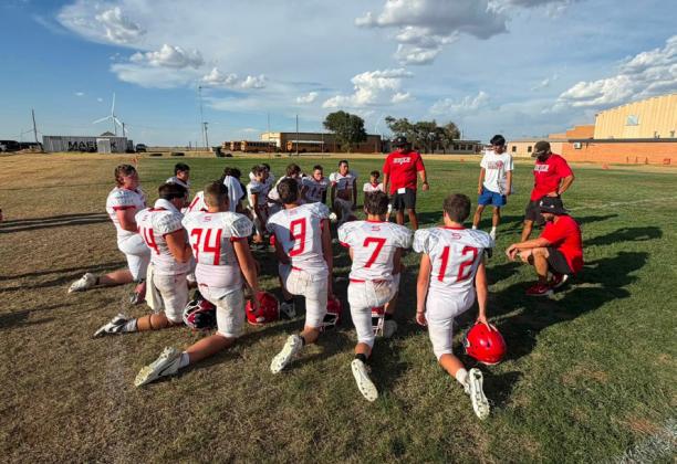 SILVERTON FOOTBALL TheSilvertonOwlsreceivedtheirfinal pep talk of the pre-season last week, as the regular season kicks off next week. | COURTESY PHOTO