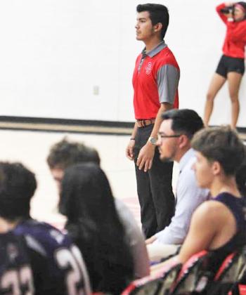 Valley tennis serves up a trip to Regionals