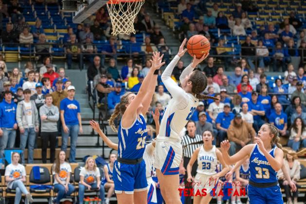 Valley girls lose to Nazareth 40-39 in region quarterfinal