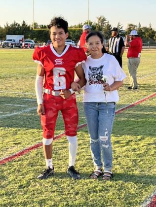 SPOTLIGHT ON SILVERTON PARENTS’ NIGHT AT FOOTBALL GAME