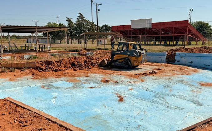 SUMMER USE Paducah workers are striving to have the pool ready to use this summer. | COURTESY PHOTO