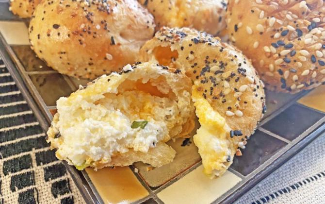 SOCIAL MEDIA CRAZE Bagel balls, made with favorite seasonings, are created by stuffing cream cheese into the bagel dough.. | ANGELINA LARUE