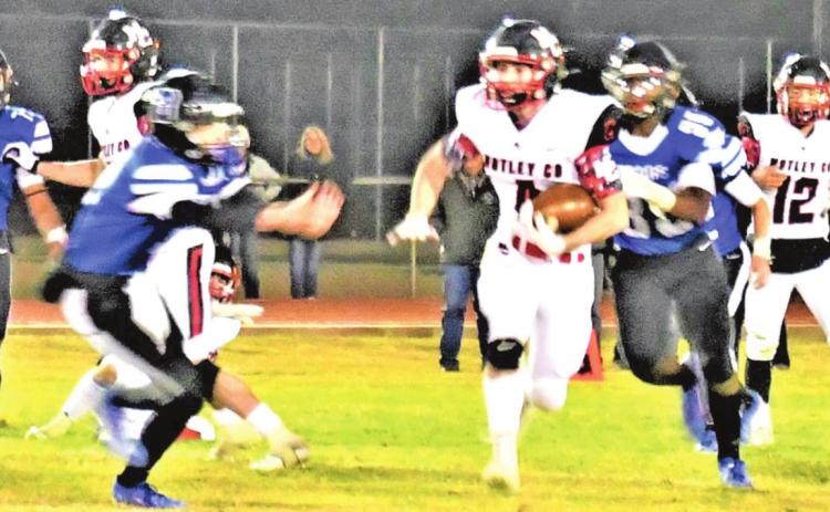 MOTLEY WINS The Motley County Matadors defeated the Balmorhea Bears Thursday night 68-44 to advance to the quarterfinals round of the playoffs. They face Jayton Friday, Nov. 26 in Idalou at 6 p.m. and will be the home team. | COURTNEY MENDOLA