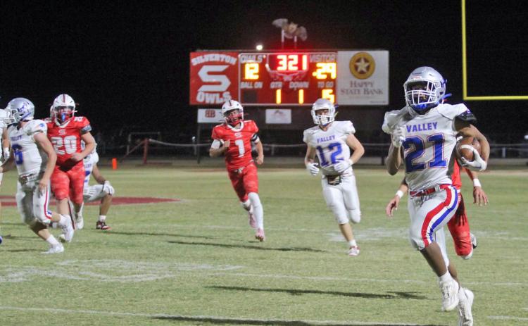 The Silverton Owls took a tough loss at homeThursday to theValley Patriots 57-12 in the Battle of Highway 86. | SHADI BUCHANAN PHOTO
