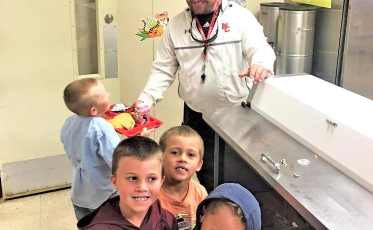 SCHOOL LUNCH HEROES