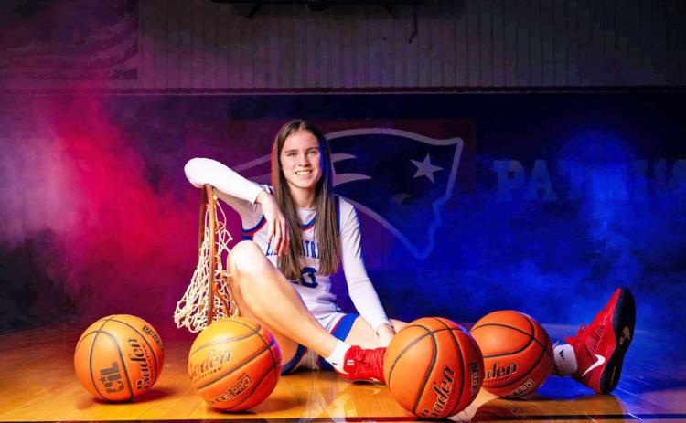 Trinity Schlueter named to TABC All State.