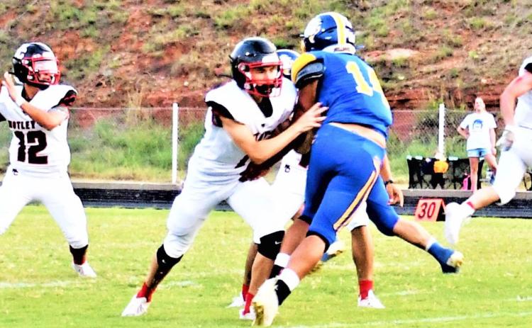 THREE-AND-OH The Motley County Matadors varsity team racked up a streak of unbroken scores in the second half to trounce the Spur Bulldogs. | COURTNEY MENDOLA PHOTO