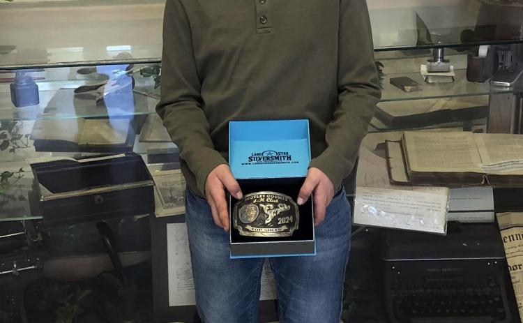 MOTLEY 4-H HONOR Haygen Elliott was Motley County 4-H’s top salesperson for their Fresh Country fundraiser this past fall and won this Fresh Country trophy belt buckle. | COURTESY PHOTO