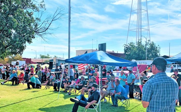 SPOTLIGHT ON FOOTHILLS SATURDAY NIGHT