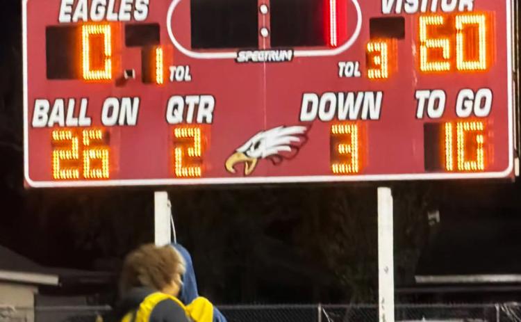 The Valley Patriots varsity football team defeated the Chillicothe Eagles 60-0 at halftime on the road Oct. 9, bringing their season record to 4–2. This week the Patriots play host to the Paducah Dragons Friday night. | COURTESY PHOTO