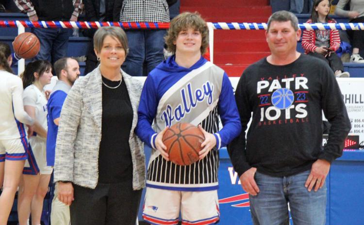 SPOTLIGHT ON VALLEY SENIOR NIGHT
