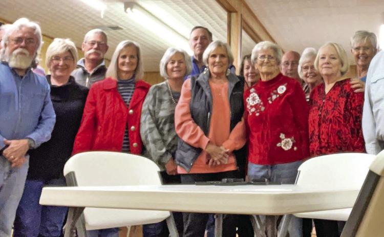 BCCC HELPS SENIORS The Briscoe County Cook-Off Committee stopped by the Silverton Senior Citizens Center to make a donation last week. All proceeds from the meals they serve are returned to the community. | COURTESY PHOTO