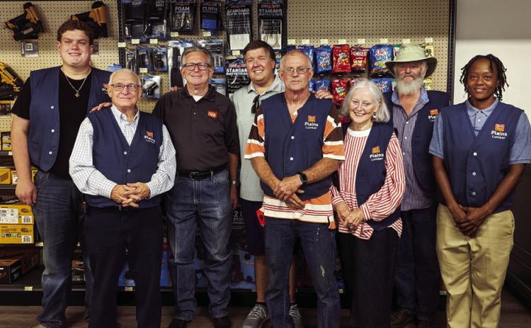 GRAND OPENING On Saturday, July 1, Plains Lumber Company held their grand ppening in Paducah. Developer Mark Hicks, from Lufkin, is flanked by Plains Lumber staff. The Do It Best hardware and lumber company is just one of the properties that Hicks is developinginPaducah;healsoownsCrossroadsCaféonthesquare and slated to open later this year, and the Cottle Hotel, which he has plans for in 2024. | COURTESY PHOTO