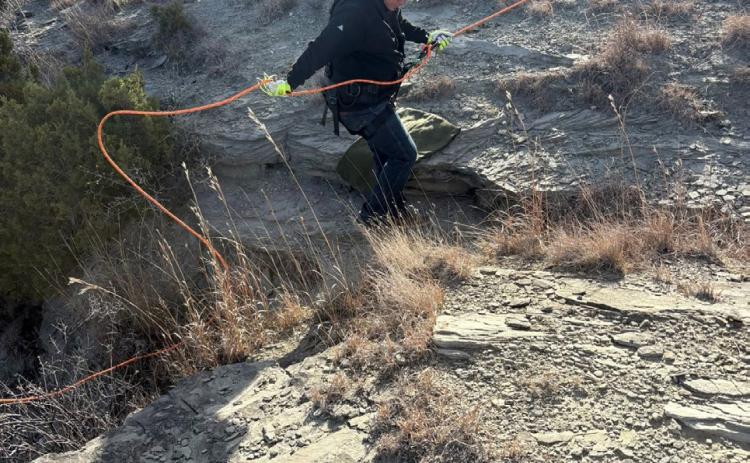 SILVERTON VFD TRAINING The Silverton Volunteer Fire Department held rope training at Mackenzie Lake last week. The squad was helped by theTuliaVFD, Mackenzie Municipal Lake staff and Silverton EMS. | COURTESY PHOTO