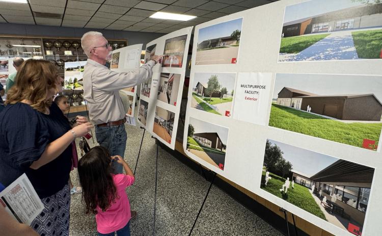LOOKINGTOTHE FUTURE Retired ag teacher Jim Cooper was among the locals who came out to hear what Motley County ISD leaders had to say—and to see what the architects’vision looks like for new facilities. | CAPROCK COURIER