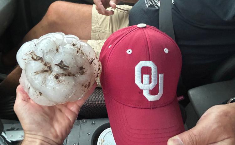 Five-inchdiameter hail fell from a supercell storm in Afton, Texas, around 5:00 p.m. on Saturday, May 25. | COURTESY PHOTO BY COLT FORNEY