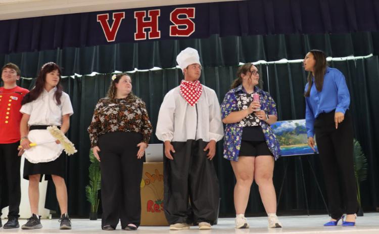 VALLEY SENIOR PLAY