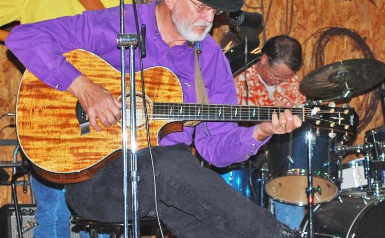 GOSPEL FEST Cecil White, with the contemporary gospel band The Narrow Bridge, will be featured at a gospel music festival in Matador at the Motley School gym June 29. | COURTESY PHOTO
