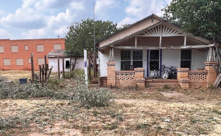 QUITAQUE “DEATH TRAP” posed a potential hazard to the community and City Park patrons in its last days before demolition. | COURTESY PHOTOS