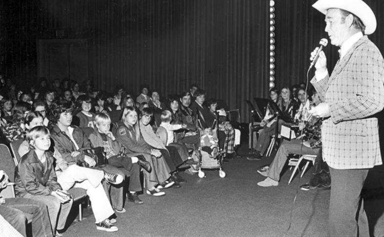 1975 APPEARANCE Roy Rogers marketed "Mackintosh and T.J." with movie theater appearances in 1975. | COURTESY PHOTO