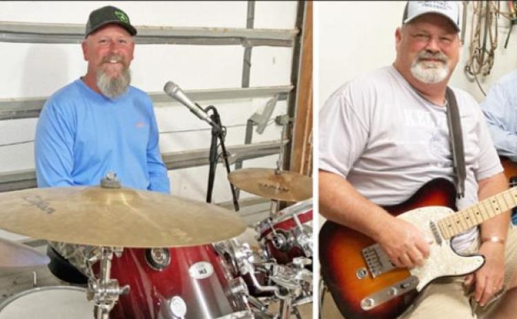 FABULOUS SANDBILLIES West Texas band The Fabulous Sandbillies (Stephen Reynolds, Gary Dunlap, Kermit Wooley and Jeremy Beck) will perform at the New Year’s Eve Dance at the VFW Hall in Paducah. The group’s motto is “If you can’t dance to it, we don’t play it,” said lead singer and rhythm guitarist Reynolds. | COURTESY PHOTO