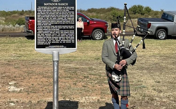 Matador dedicates replacement for tornado-destroyed historic marker