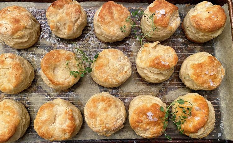PETITE POP Tablespoons of thyme, parsley or chives lend flavor to these buttery biscuits. | ANGELINA LaRUE PHOTO