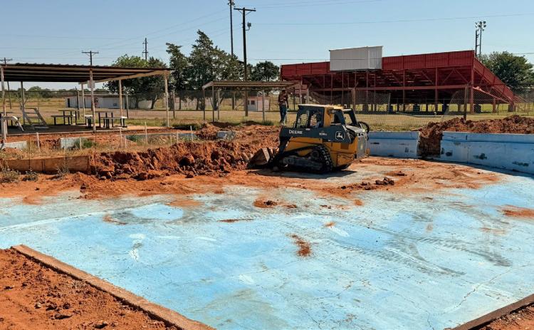 SUMMER USE Paducah workers are striving to have the pool ready to use this summer. | COURTESY PHOTO