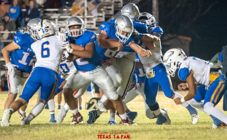Valley seniors’ last home battle against Bulldogs